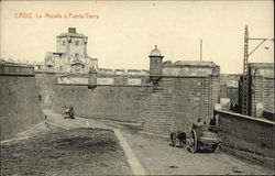 La Muralla a Puerta Tierra Cadiz, Spain Postcard Postcard