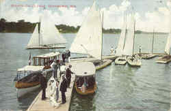 Regatta, Lac La Belle Oconomowoc, WI Postcard Postcard