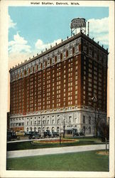 Hotel Statler, Detroit, Mich Postcard