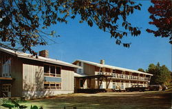 The Mountaineer Lodge and Motel West Dover, VT Postcard Postcard