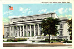 Linn County Court House Postcard