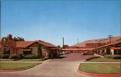 Covered Wagon Motel Postcard