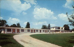 "It's The Berry's" Motel Restaurant and Gift Shop Brazil, IN Postcard Postcard