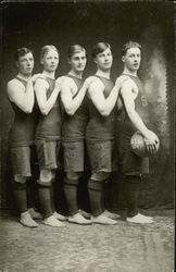 Portrait of Basketball Team Postcard