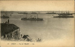 19 - Brest. - Vue sur l'Escadre - LL Boats, Ships Postcard Postcard