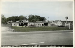 Parkway Rotel Milwaukee, WI Postcard Postcard