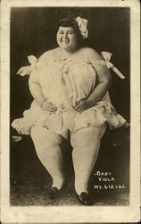 Fat Lady - Baby Viola Wt. 612 lbs Postcard