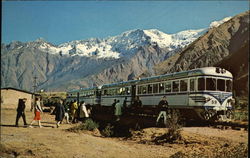 Railcar to Machupicchu Railroad (Scenic) Postcard Postcard