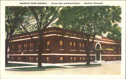 Mankato Clinic Building at the corner of Main and Broad Streets Postcard