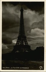 La Tour Eiffel Paris, France Postcard Postcard