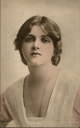 Gladys Cooper Postcard