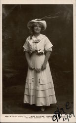 Miss Ellaline Terriss as "Peggy Quainton" in "The Gay Gordons" Postcard