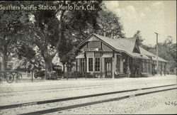 Southern Pacific Station, Menlo Park, Cal. Postcard