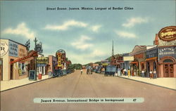 Juarez Avenue Street Scene, International Bridge in Background Postcard