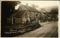 White Hart, Hampstead Norris Postcard