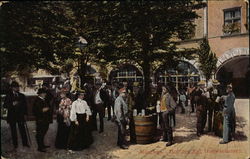 Hof des Kgl. Hofbräuhauses Postcard