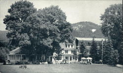 Forest Glen Inn in the Beautiful White Mountains - Known for its food and Congenial Clientele North Conway, NH Postcard Postcard Postcard