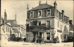 Le Central Hotel et la Fontaine Bourges, France Postcard Postcard