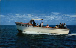 Judd's Resort - Speedboat, Lake Winnibigoshish Postcard