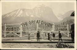 View of The Great Divide Postcard