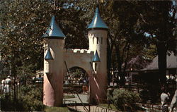 Children's Zoo, Garden of Wonders - Lafontaine Park Postcard