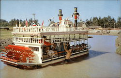 The "Natchez Belle" - Adventure Town of the 1000 Islands Postcard