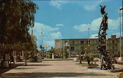 Fresno's Mall, Kern Street Extension Postcard