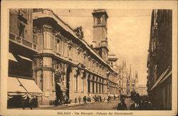 Via Mercanti - Palazzo del Giureconsulti Milan, Italy Postcard Postcard