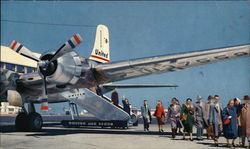 United Air Lines Spacious DC-6 and DC-6B Postcard