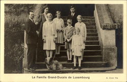 La Famille Grand-Ducale de Luxembourg Royalty Postcard Postcard Postcard