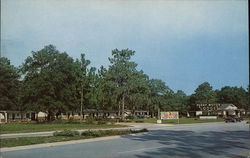 Perry Motor Lodge Postcard