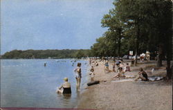 Beach Scene, Devil's Lake Postcard