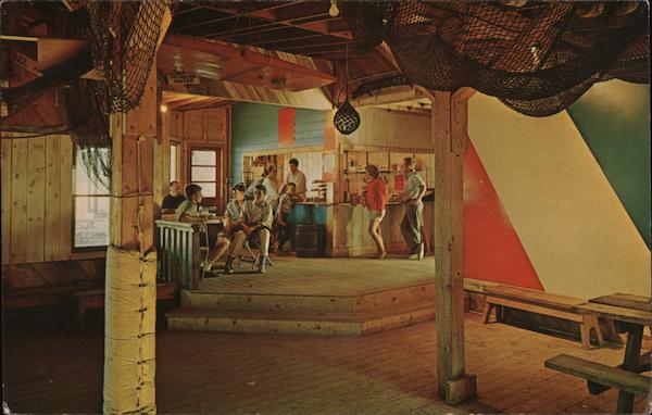 Hermit Island Campgrounds, Snack Bar in the Kelp Shed 