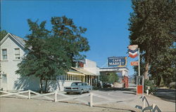 Hammerbacher's General Store, Hwy. 395 Postcard