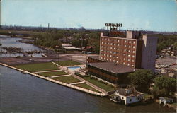 Treadway Inn Niagara Falls, NY Postcard Postcard Postcard