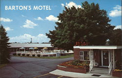 Barton's Motel Postcard