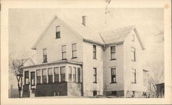 Travelers Tourist Home, 1494 Washington St. Postcard