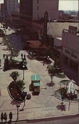 Fresno's Mall Postcard