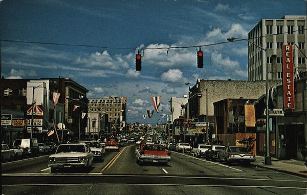 Colby Avenue Everett, WA Postcard