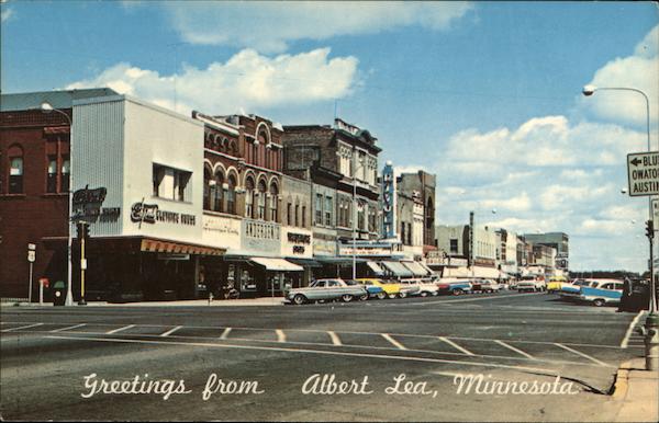 North Broadway Albert Lea Mn Postcard 0462