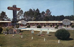 Pittsburgher Motel, U.S. Highway 301 - South Entrance Postcard