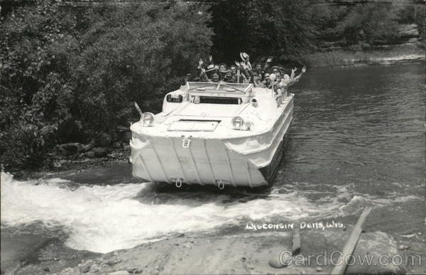 Crowd Waving From Boat Wisconsin Dells WI Postcard