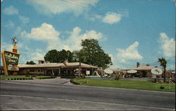 Holiday Inn Williston, FL Postcard Postcard Postcard