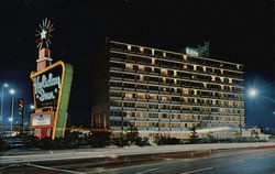 Holiday Inn, Southbridge at Myrtle Street Worcester, MA Postcard Postcard Postcard