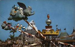 Flying Dumbo, Fantasyland Disney Postcard Postcard Postcard