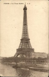 La Tour Eiffel Postcard