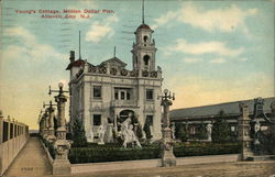 Young's Cottage, Million Dollar Pier Postcard