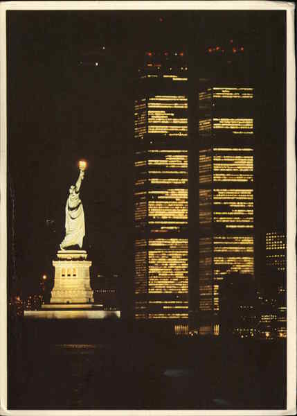 Rad! Vintage New York T-shirt With Twin Towers And The Statue Of Liberty  Graphic