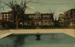 Bassin du Jardin Public et le Serail Postcard