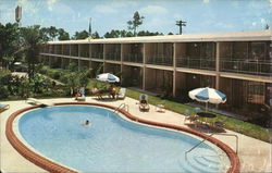 Howard Johnson's Motor Lodge Postcard